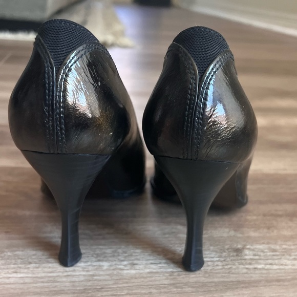 Donald J Pliner pointed square toe bumps patent leather bronze 8 1/2 - Picture 3 of 14